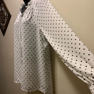 Time and True NWOT L/S polyester top